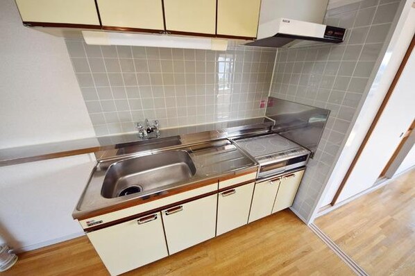 成城ロイヤルマンションの物件内観写真